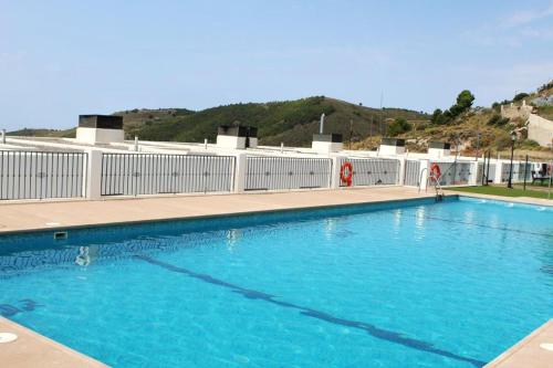 2 bedrooms apartement with shared pool enclosed garden and wifi at La Canada