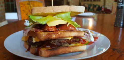 Restaurante, Barefoot Lodge and Safaris - Malawi in Lilongwe