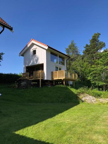 Stokke Gård Burglamping - Hotel - Stjoerdal