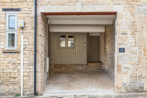 Luxury cottage in Stamford featured in the Sunday Times, best place to live