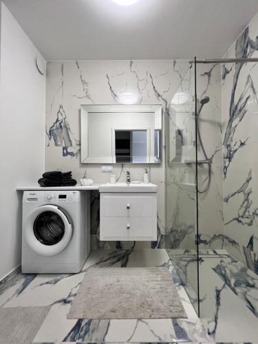 Awenturyn Apartament SAGARIS Dziwnów - image 5