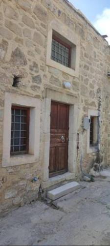 AVGI - Romantic stone house in the center of Vori gîte à louer Haute-Saône