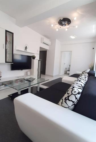 Apartment Decumana - image 14