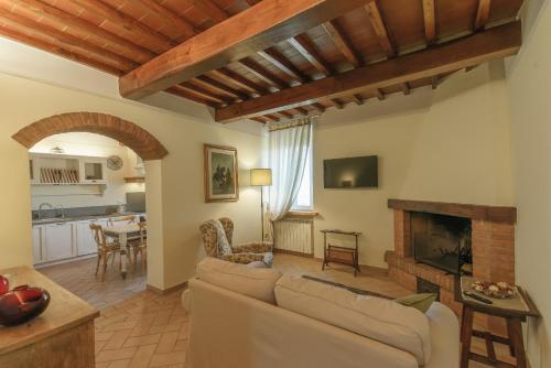 Two-Bedroom Deluxe Apartment