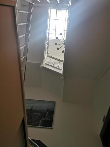 Eva's Hostel - Self Check-In & Only Private Rooms, Düsseldorf (foto 7)