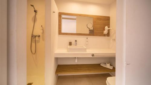 Xubec - Albergue Juvenil - image 2