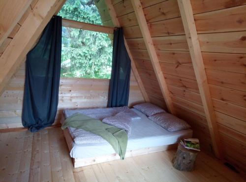 Hillside Bio Glamping