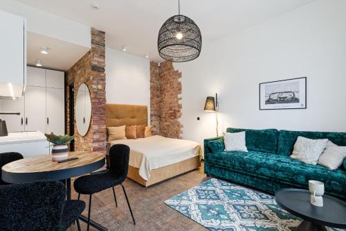 Old Town Studio Apartment Aia 5a 2