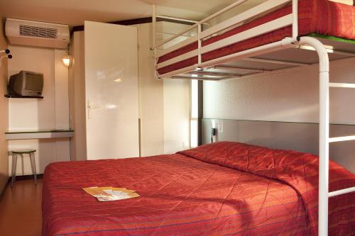 Premiere Classe Evreux - image 8