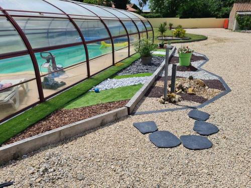 Villa Carpe Diem avec piscine et SPA gîte à louer Saint-Philbert-de-Bouaine