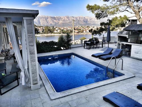 Villa Sky with stunning view - Selca