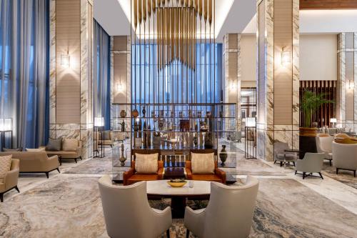 大堂, 迪拜瑞享大廣場酒店 (Grand Plaza Mövenpick Media City) in 阿爾巴沙高地