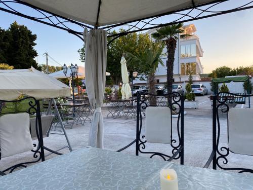 Apartments Vila Sara M - image 10