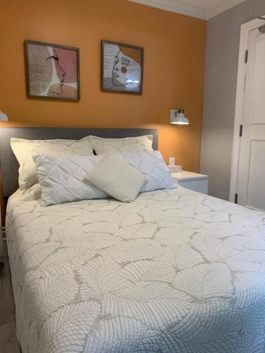 Ambiance by the Falls Cozy Suite, Niagara Falls (photo 9)