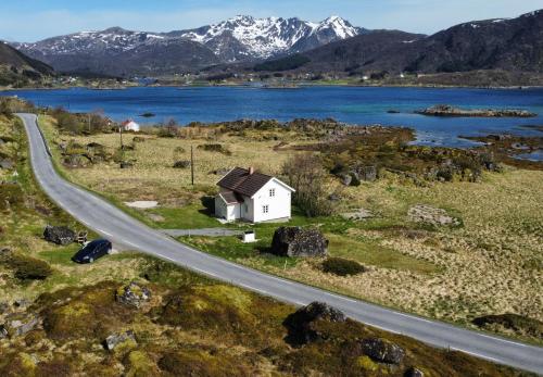 Storhella - Feriehus med fantastisk beliggenhet - Sennesvik