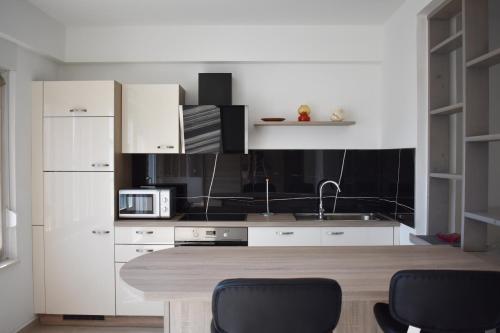 Relax & Enjoy - Marcana Apartments