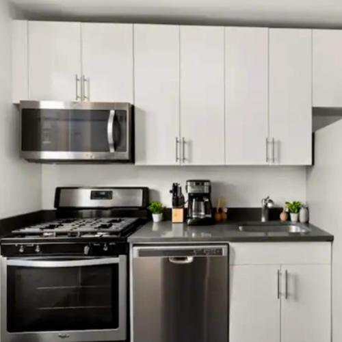 Family Apartment in Excellent Sector of New York, New York (photo 8)