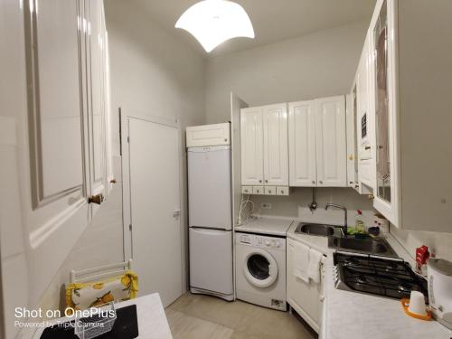 Kitchen, Grand Cucinetta in Rome