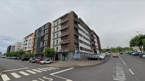 สภาพแวดล้อมโดยรอบ, Azores Essence - Paim in ปอนตา เดลกาดา