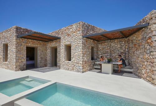 Santorini Sky, The Retreat 5