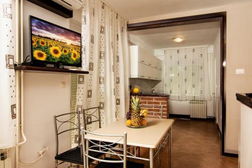 Apartments Šebelja - image 2