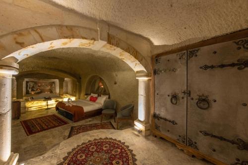 Foremanson Cave Hotel Room Type - Suite