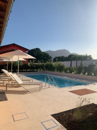 Басейн, Relais Gregorio 2 in Патернополі