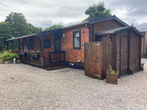 RIVERSIDE LODGE RETREAT - Apartment - Aviemore