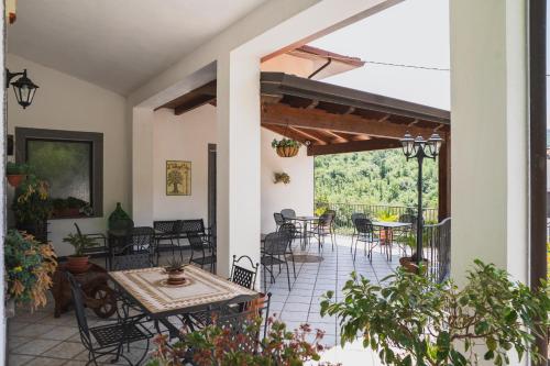 Ēdiens un dzērieni, Agriturismo La Valle degli Ulivi in Trecchina