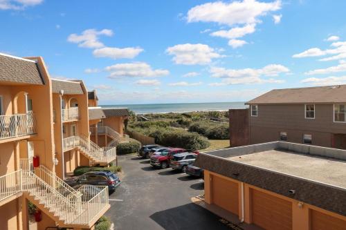 Creston House 8E - image 11