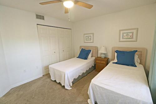 Ocean Village Club F22 - image 6