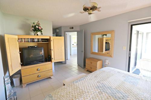 Ocean Village Club C14 - main image