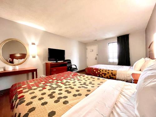 Red Carpet Inn Philadelphia Airport – Lester, PA