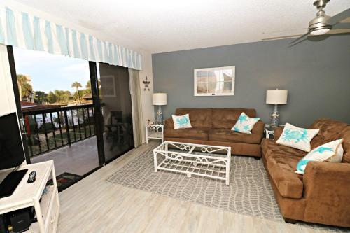 Ocean Village Club O23 - image 10