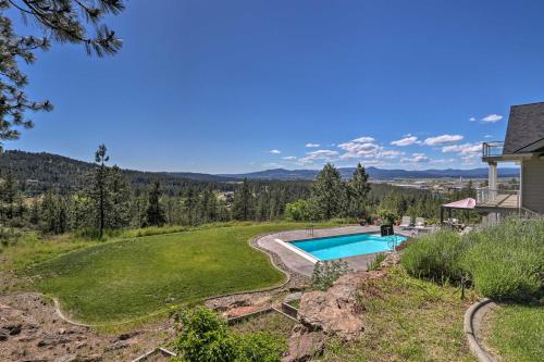 Secluded Home with Pool about 14 Mi to Coeur dAlene!