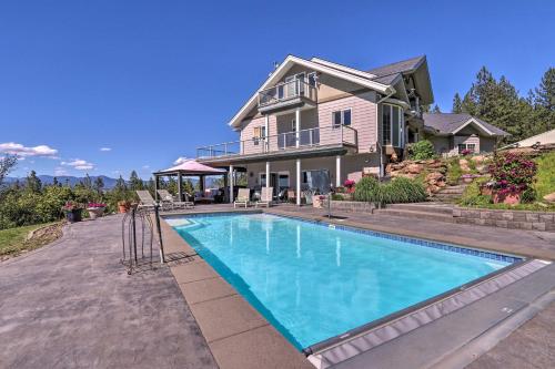 Secluded Home with Pool about 14 Mi to Coeur dAlene!