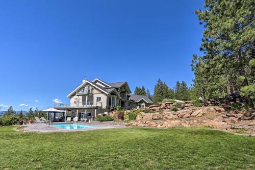 Secluded Home with Pool about 14 Mi to Coeur dAlene!