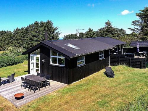  6 person holiday home in Hirtshals, Pension in Hirtshals bei Sken