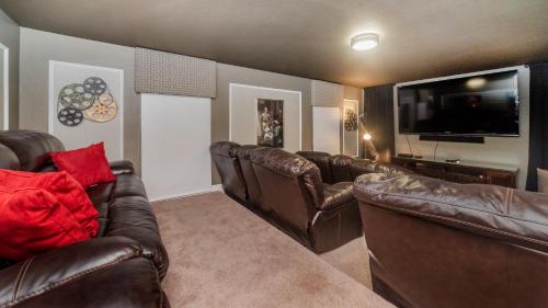 Lifetime Memories Next to The Magic - Luxury Pool Homes in Champion Gates Resort - image 13