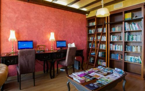 hotel photo