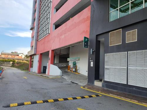 De Centrum By Jom La Homestay Kajang Bangi - image 7