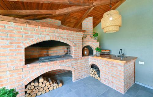 Kitchen, Amazing Home In Gornje Plavnice With Sauna in Leticani
