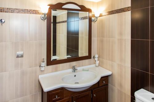 Irene Villa 30m from Beach 20m From Restaurant & Children Area - image 10