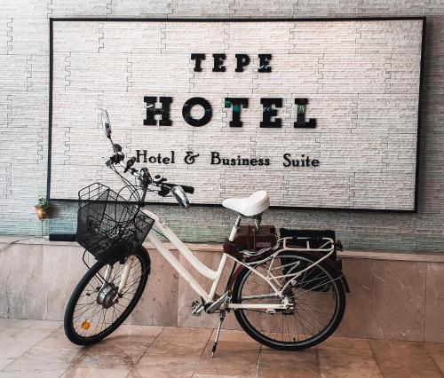 Tepe Hotel