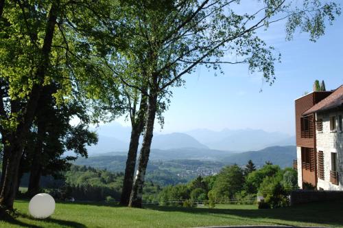 Château des Avenieres - Relais & Châteaux