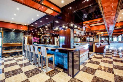 Grand Parazo Hotel Suvarnbhumi Airport thumbnail 5