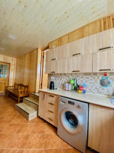 . Ioskas Guesthouse