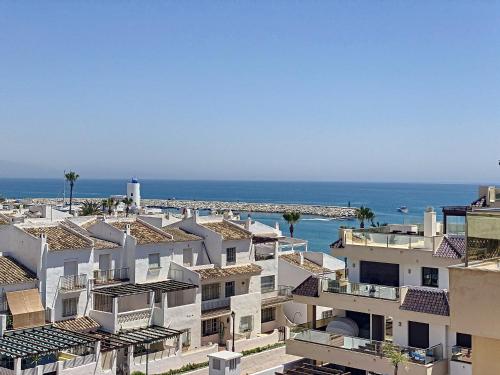 Apartment with Sea View image 6