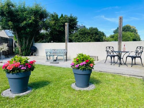 บริการและสิ่งอำนวยความสะดวก, Anaya Cottages in โปลเนเวซ-ดู-ฟายู