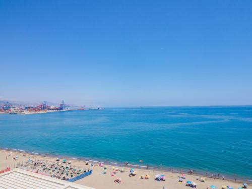 Cubo's Sea View Pacifico Street & Free Parking - image 4